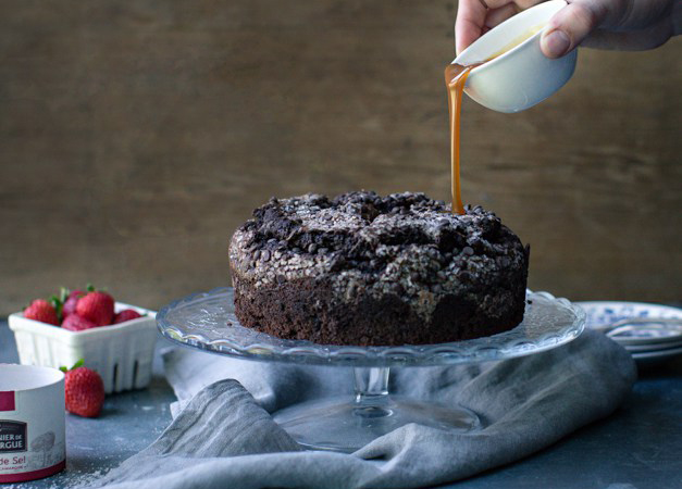 Chocolate Chip Coffee Cake with Caramel