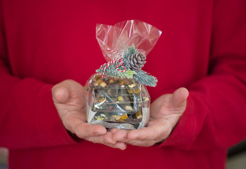 Creative Chocolate Bark Ideas for Homemade Holiday Gifts