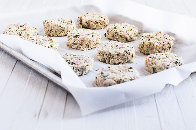 crab cakes ready to fry