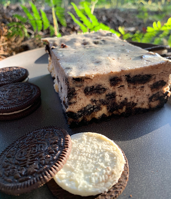 Heinen's Oreo Cheesecake