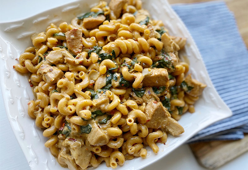 One-Pot Spinach Artichoke and Chicken Pasta