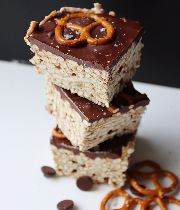 Dark Chocolate Pretzel S'more Bars