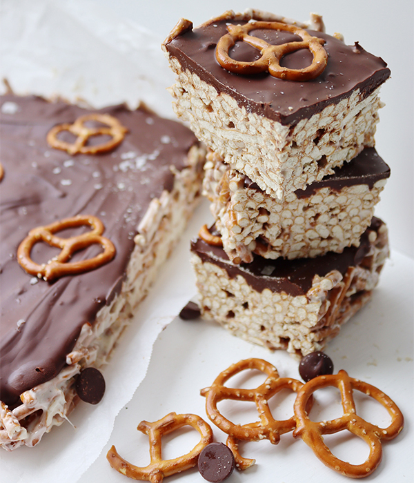 Dark Chocolate Pretzel S'more Bars