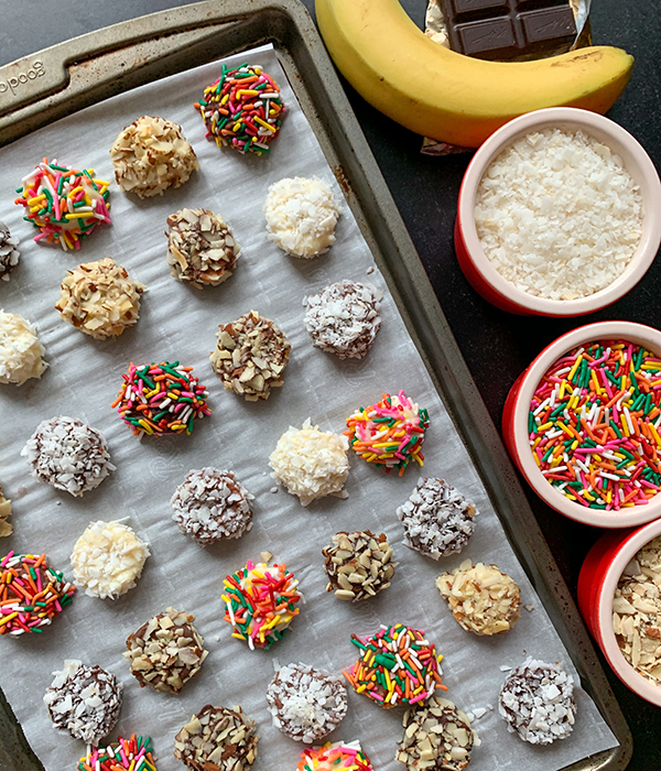 Chocolate-Dipped Banana Slices