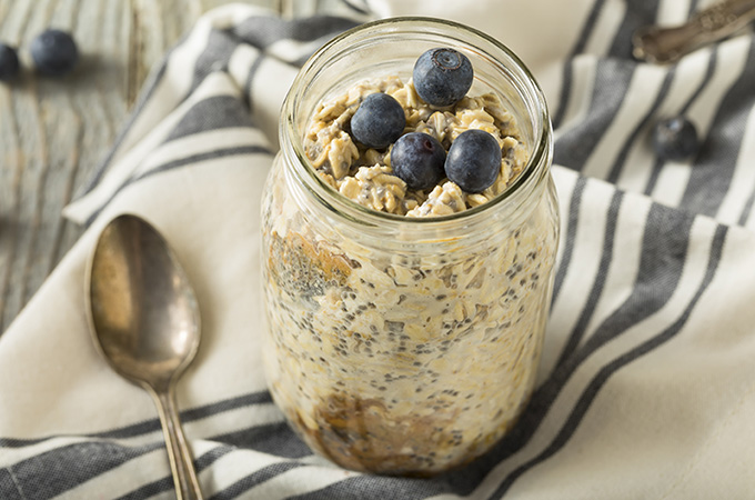 Blueberries & Cream Overnight Oats