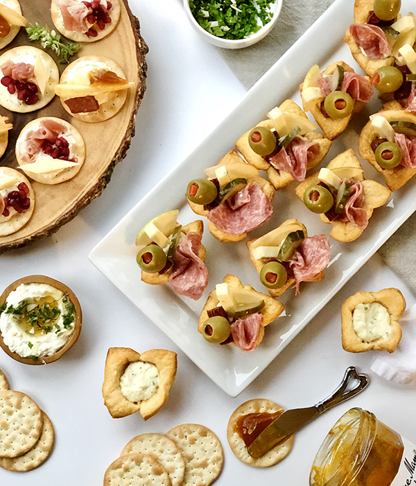 Grab & Go Charcuterie Cups and Crackers