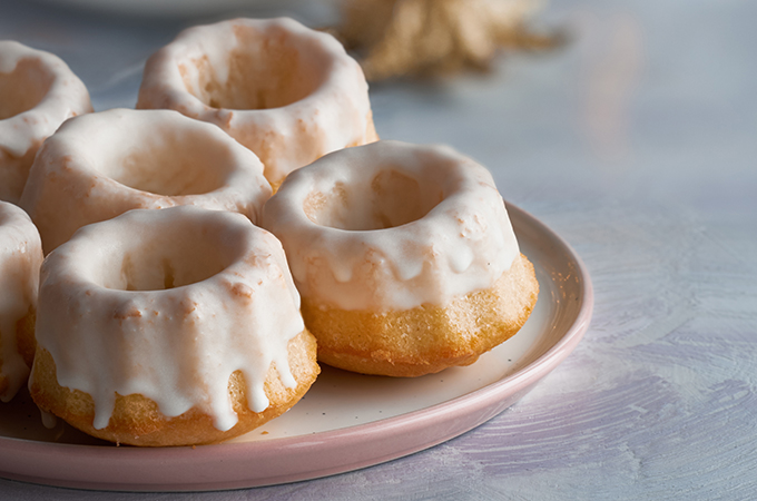 Gingerbread Mini Bundt Cakes