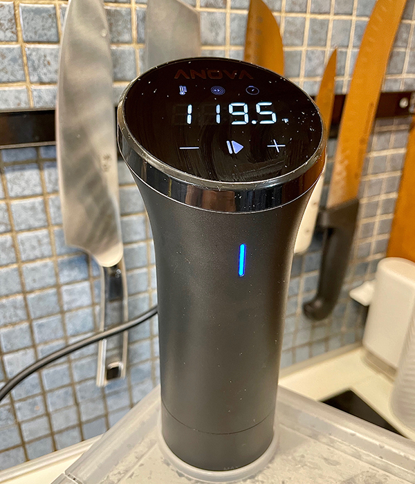 Sous Vide Cooker