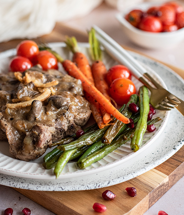 Cajun-Style Smothered Pork Chops