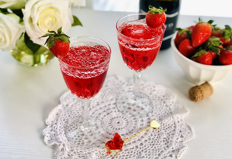 Strawberry Prosecco Jell-O Flutes