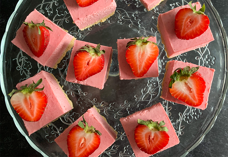 Strawberry Cheesecake Bars