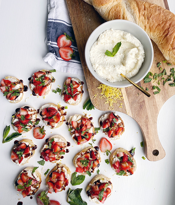 Strawberry Ricotta Bruschetta