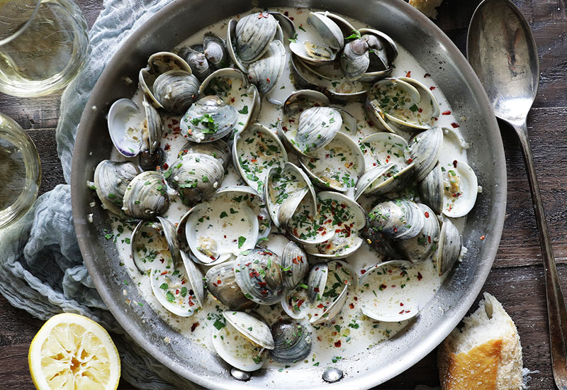 Garlic Butter Clams