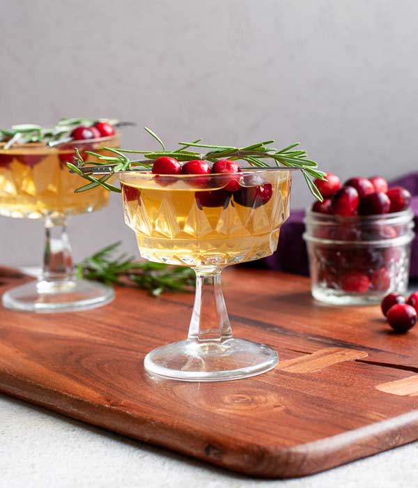 White Cranberry Mulled Wine