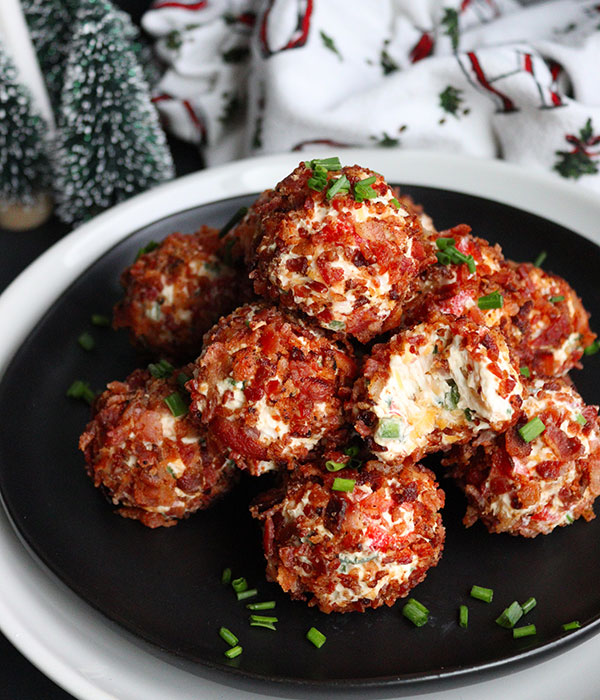 Bacon Jalapeño Popper Cheese Balls