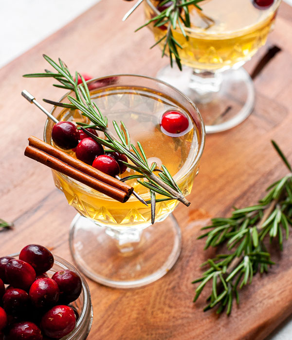 Holiday Cocktails and Mocktails