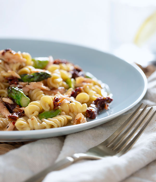 Honey Oak Smoked Salmon Pasta