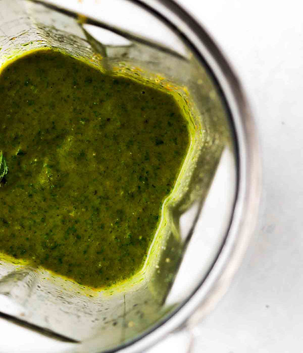 Homemade Pesto Sauce