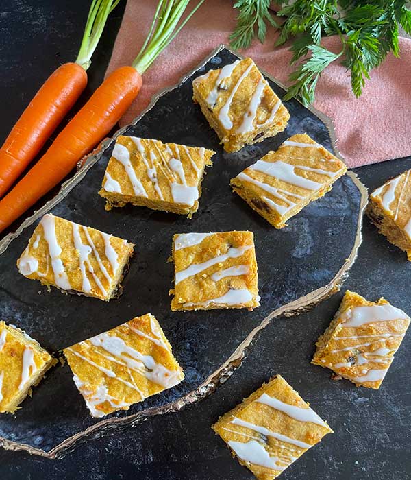 Carrot Cake Chickpea Blondies