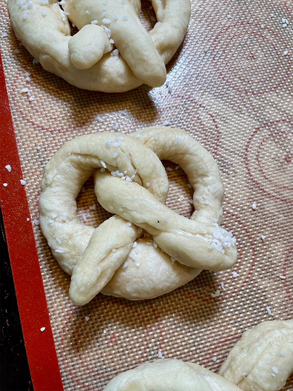 Baked Soft Pretzel with Cheddar sauce