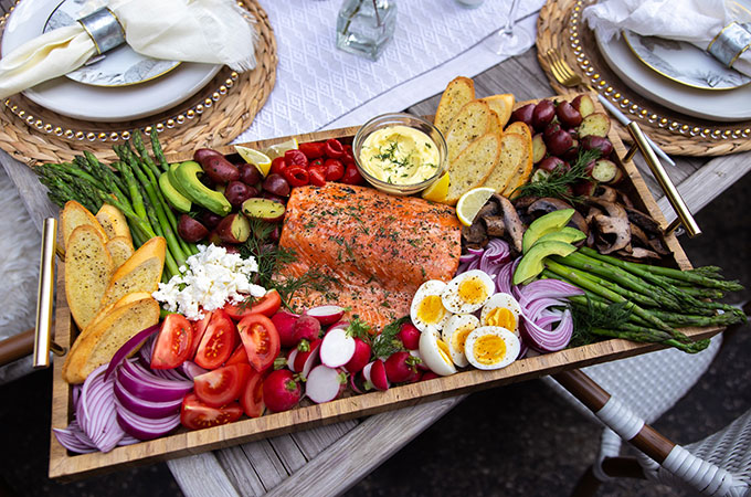 Salmon Cobb Board