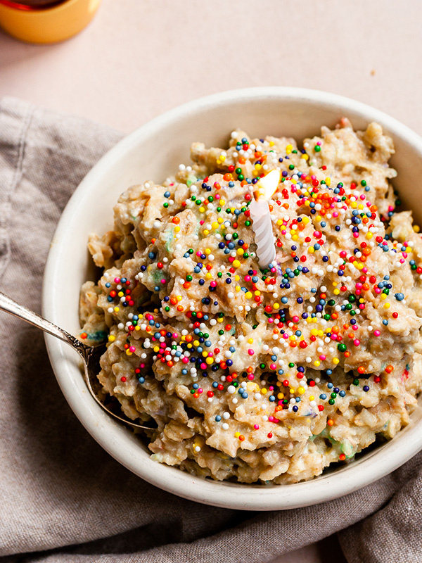 Vanilla Protein Cake Batter Oatmeal