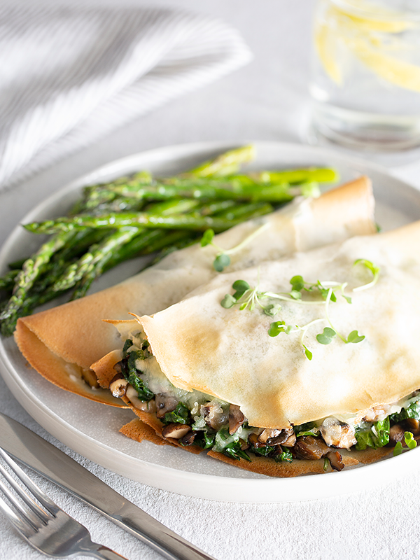 mushroom spinach crepes