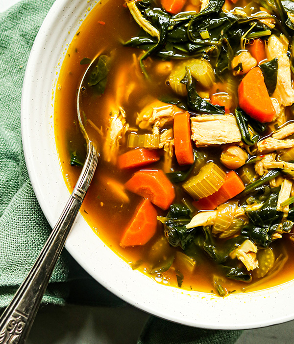 Spicy Chicken Soup with Ginger and Lemon 