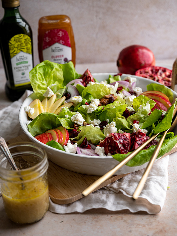 Apple Pomegranate Pecan Salad