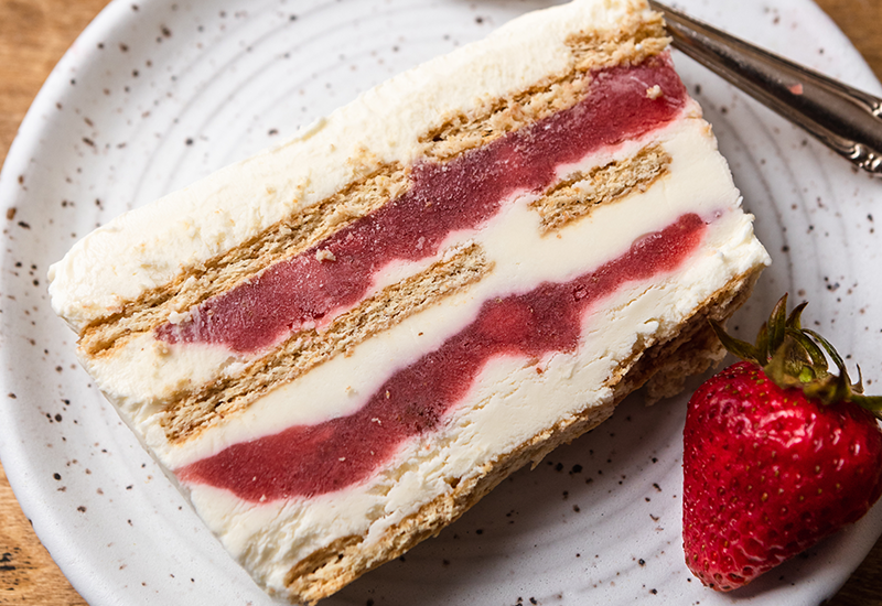 Strawberry Cream Cheese Icebox Cake