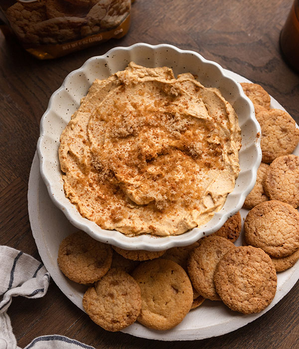 Whipped Pumpkin Cream Cheese Dessert Dip