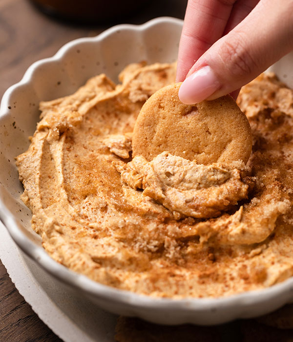 Whipped Pumpkin Cream Cheese Dessert Dip