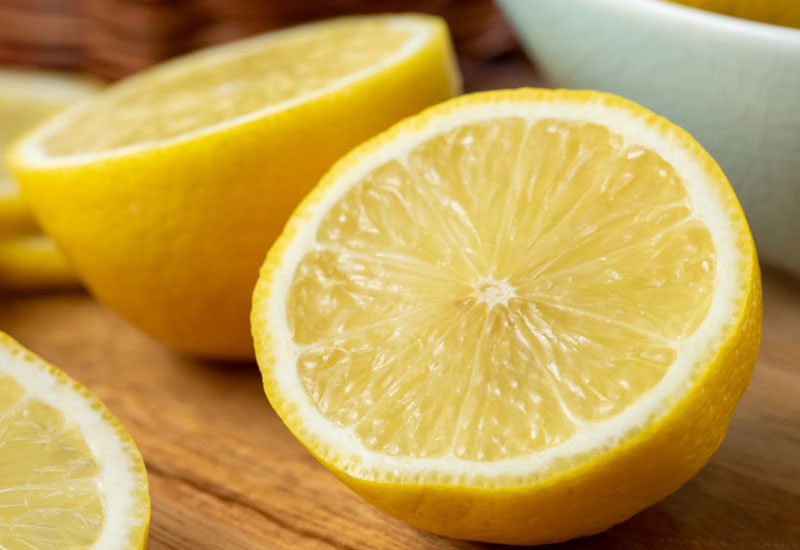 The Incredible Health Benefits of Fresh Lemon
