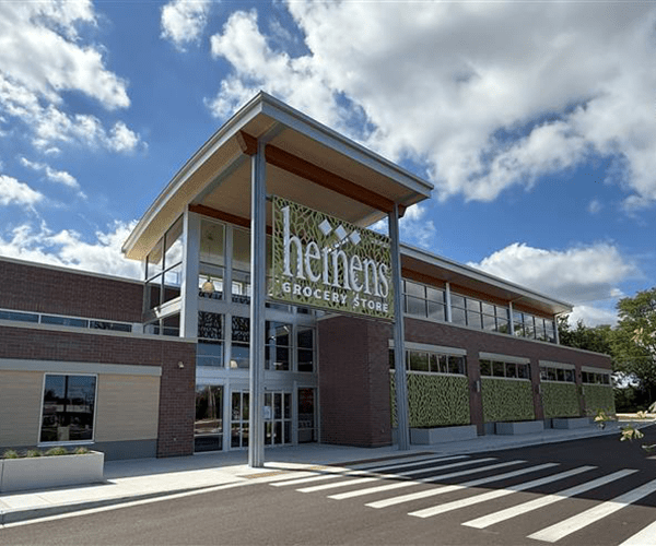 Heinen's Naperville Exterior