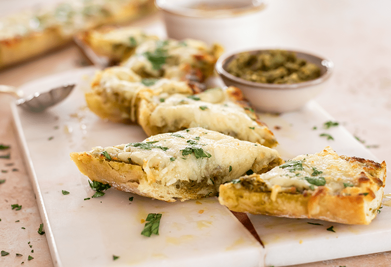 Cheesy Pesto Garlic Bread