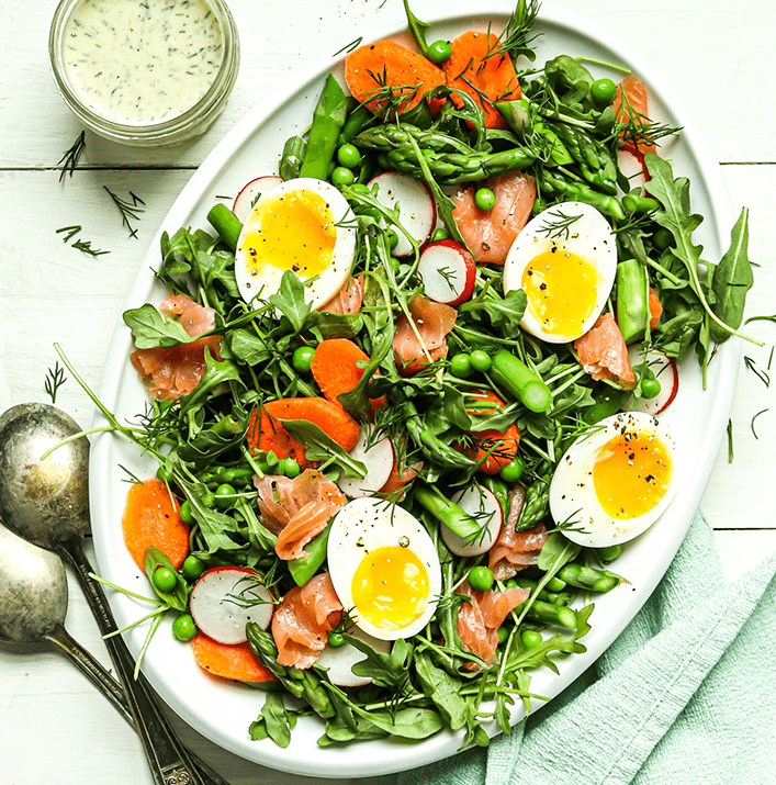 Smoked Salmon Salad with Lemon Dill Dressing
