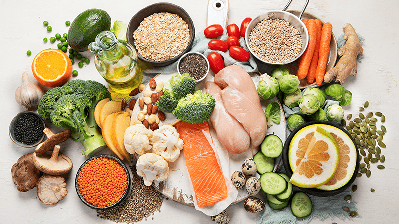 A Dietitian’s Guide to 8 Common Diets: Pros, Cons & What to Know