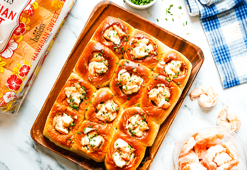 Garlic Shrimp Hawaiian Rolls
