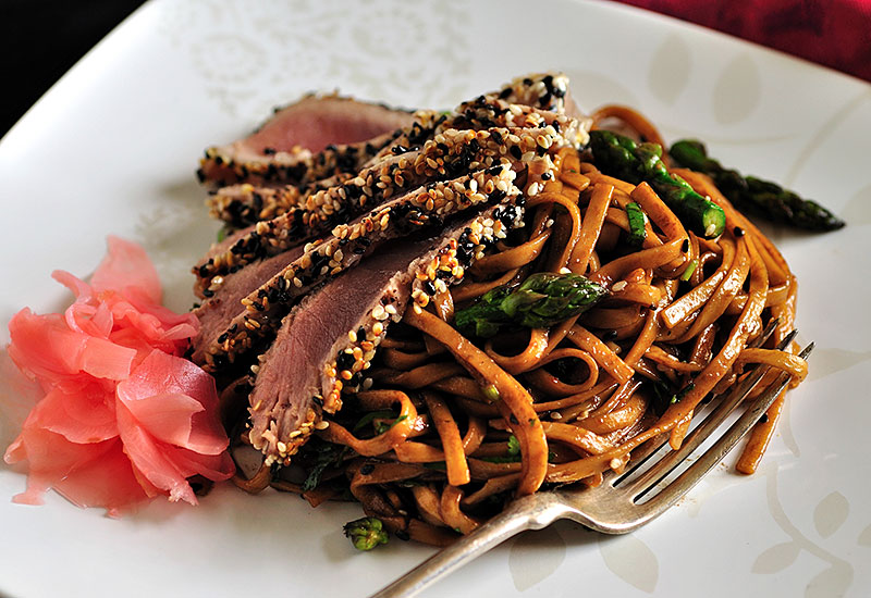 Seared Tuna with Asparagus and Limey Noodles