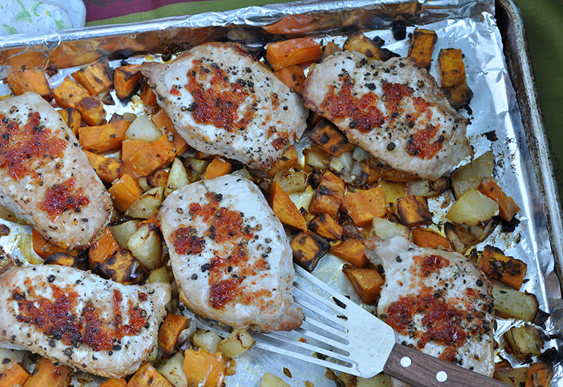 Sheet Pan Baked Chicken and Roasted Vegetables