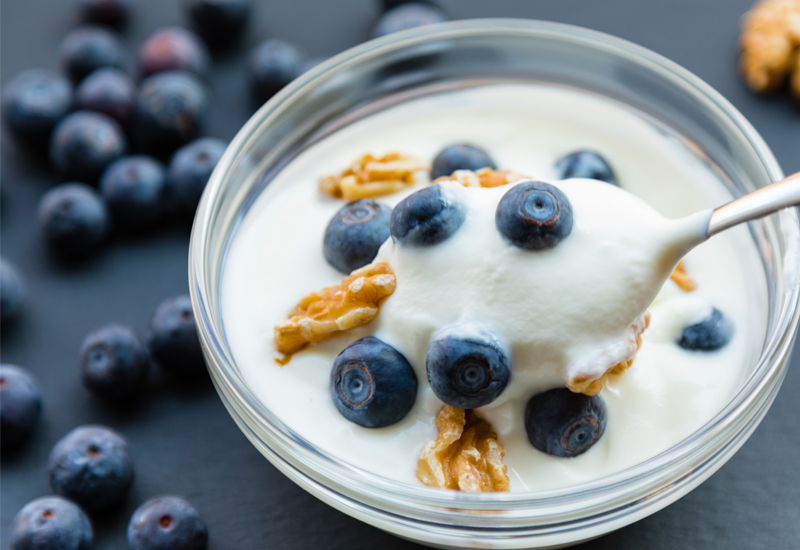 Yogurt with Blueberries and Walnuts
