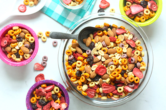 Healthy Fruity Summer Snack Mix