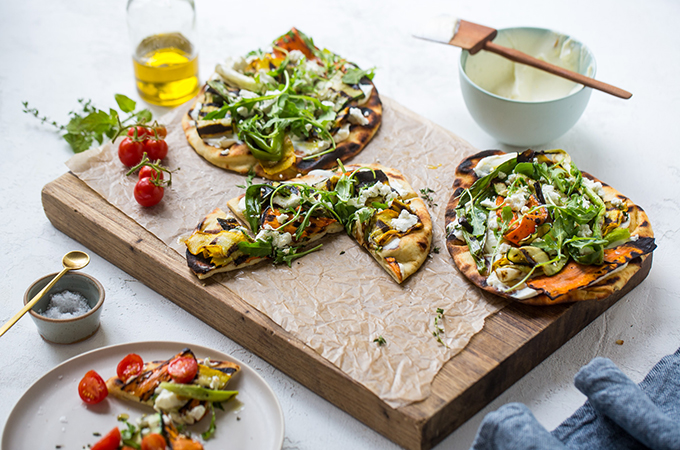 Grilled Naan Pizza with Harvest Vegetables