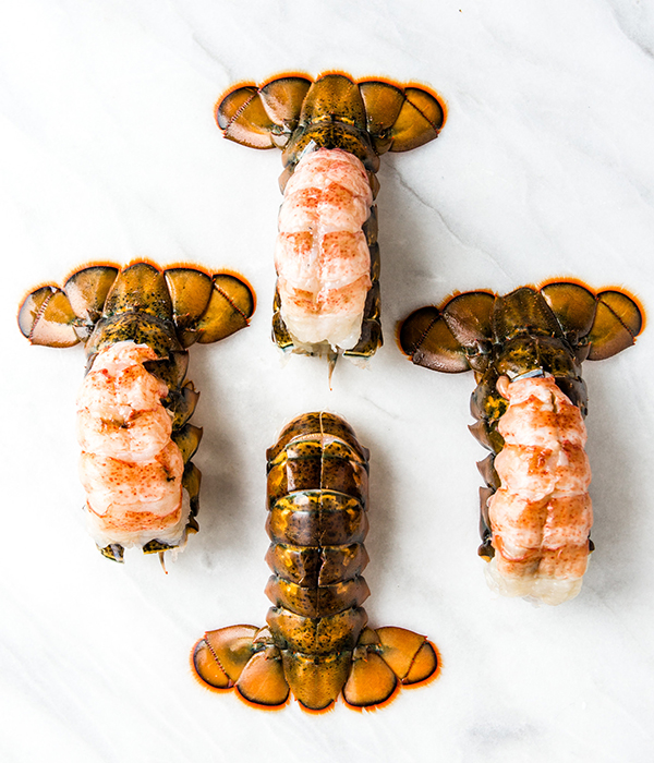 4 uncooked lobster tails