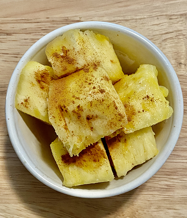 Pineapple With Cinnamon