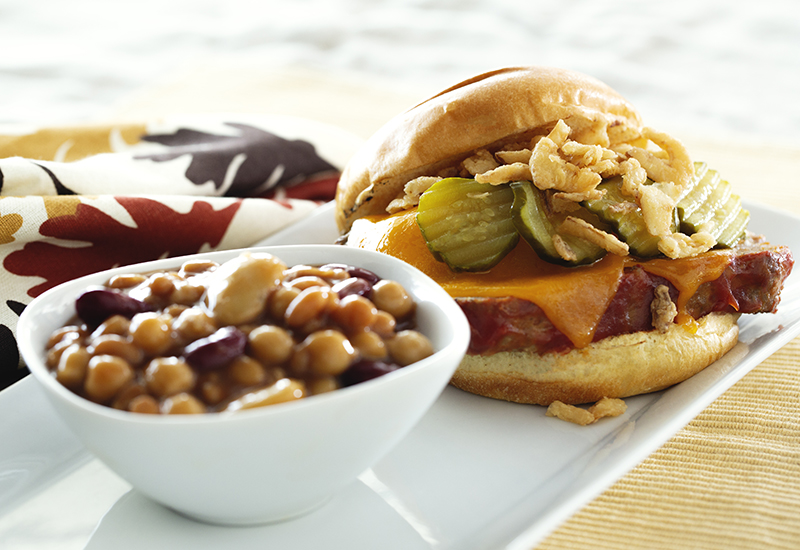 MEatloaf sandwich with beans