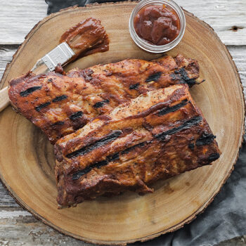 Baby back ribs with sauce