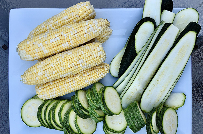 Grilled Zucchini and Corn Salad_Fresh Vegetables