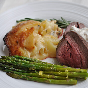 Roast beef. asparagus, and potatoes