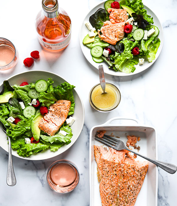 Roasted Salmon Salad with Rosé Wine Vinaigrette 